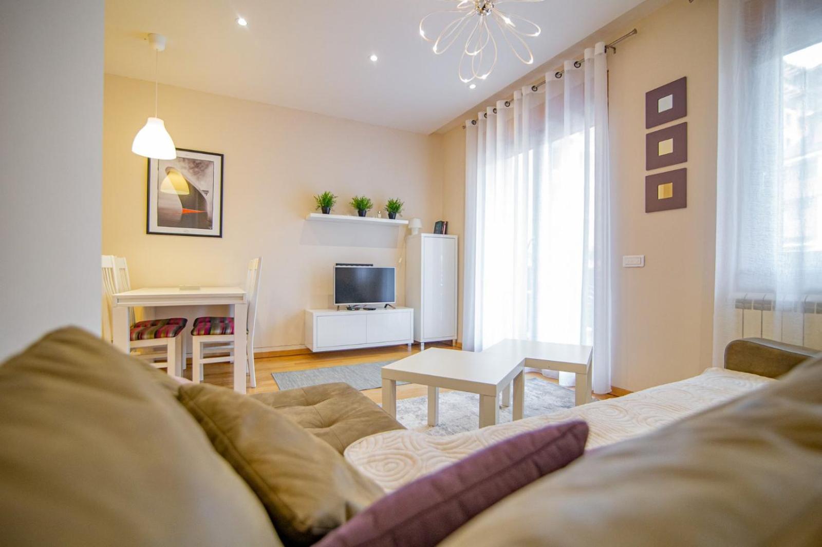 Luxury Kalman Centar Apartman Ζλάτιμπορ Εξωτερικό φωτογραφία