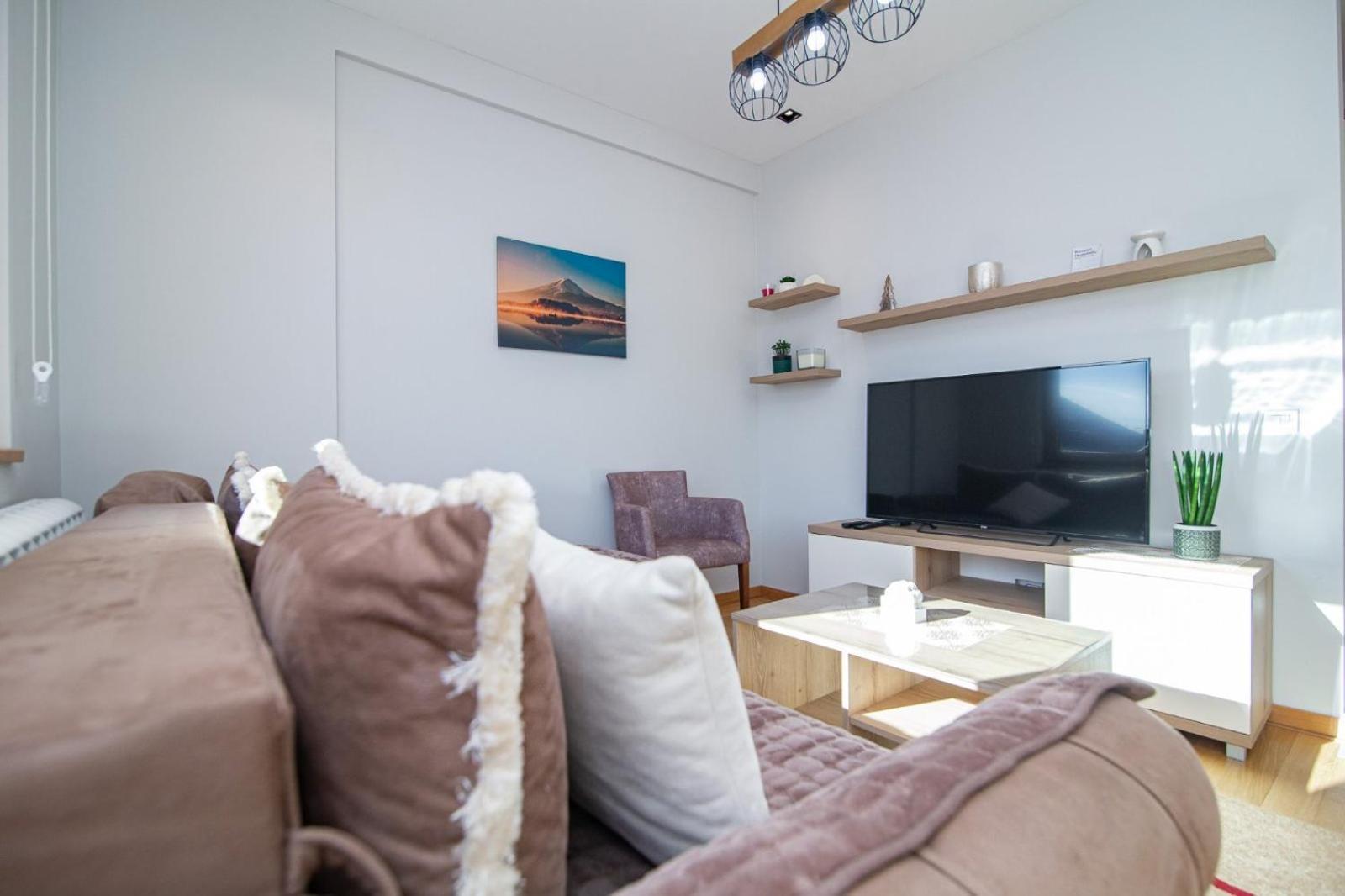 Luxury Kalman Centar Apartman Ζλάτιμπορ Εξωτερικό φωτογραφία